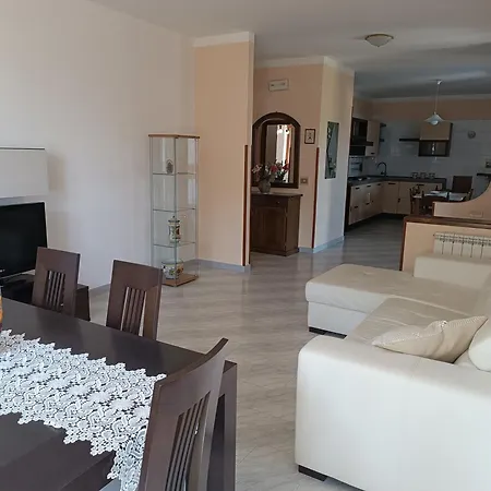 Gio * 波利卡斯特罗巴森迪诺